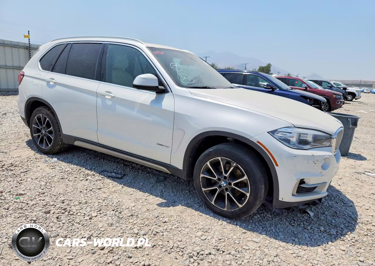 2017 BMW X5 xDrive35I VIN:5UXKR0C55H0V65067 - 4