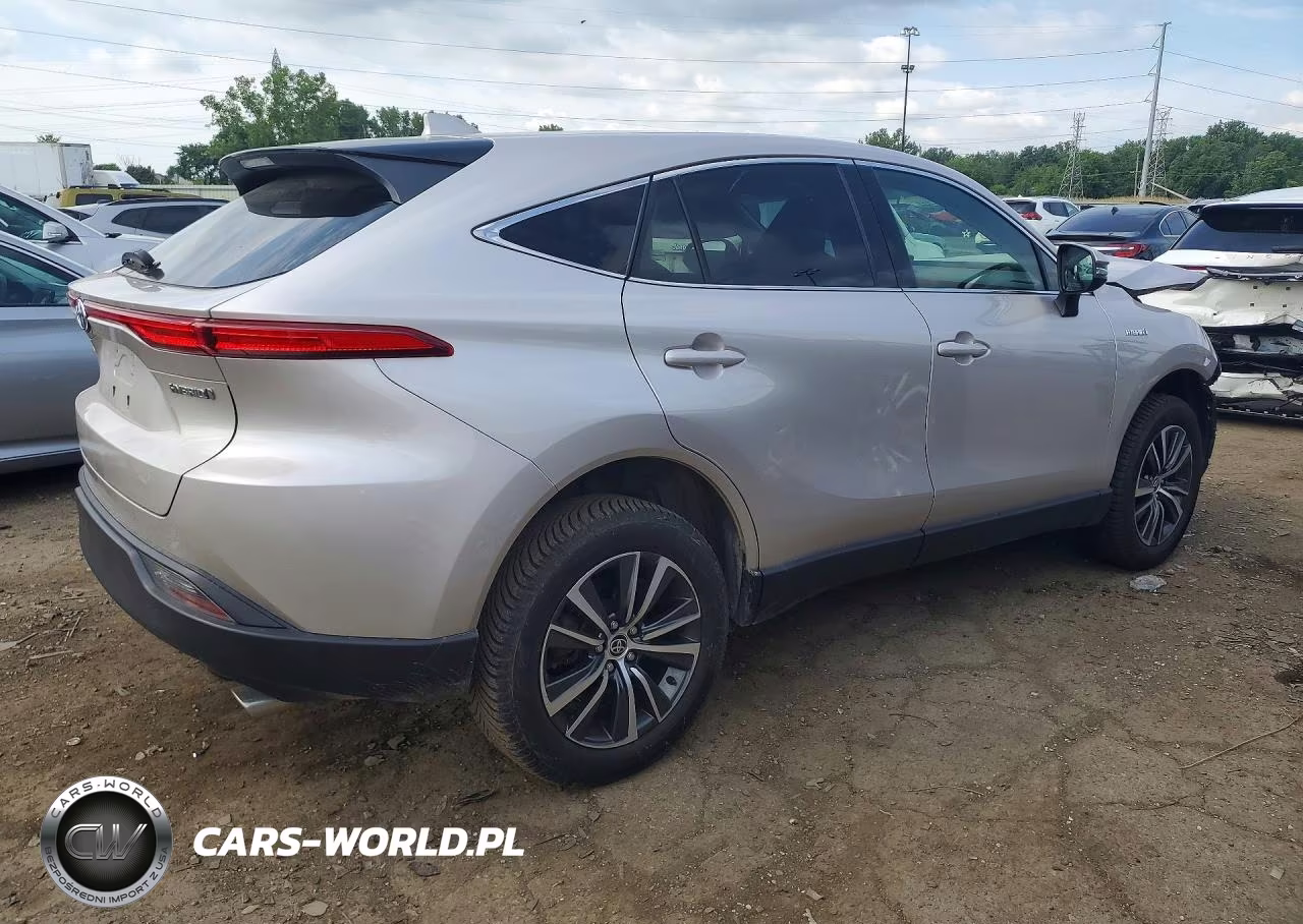 2021 Toyota Venza Le VIN:JTEAAAAH1MJ074079 - 3