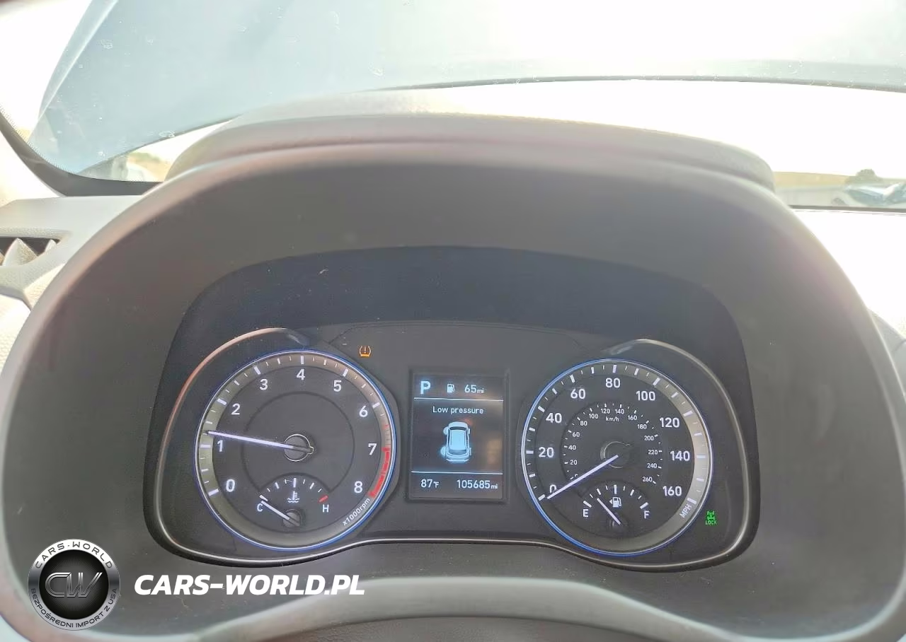 2019 Hyundai Kona Se VIN:KM8K1CAAXKU306709 - 9
