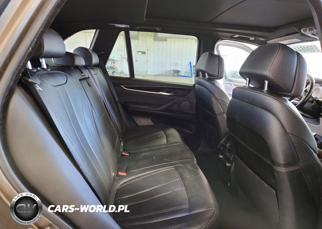 2018 BMW X5 xDrive35I VIN:5UXKR0C52J0X98264 - 11