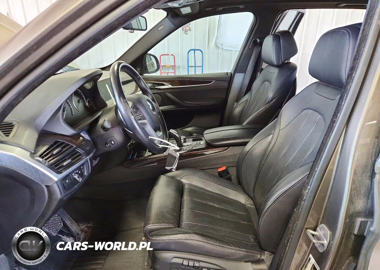2018 BMW X5 xDrive35I VIN:5UXKR0C52J0X98264 - 7
