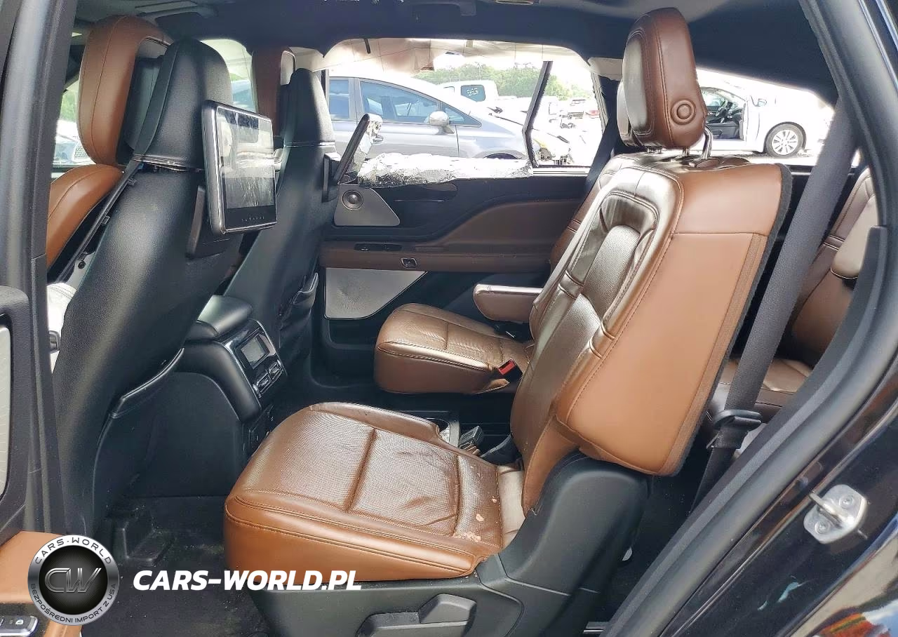 2020 Lincoln Aviator Reserve VIN:5LM5J7XC2LGL10392 - 11