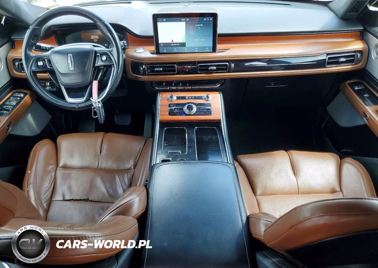 2020 Lincoln Aviator Reserve VIN:5LM5J7XC2LGL10392 - 8