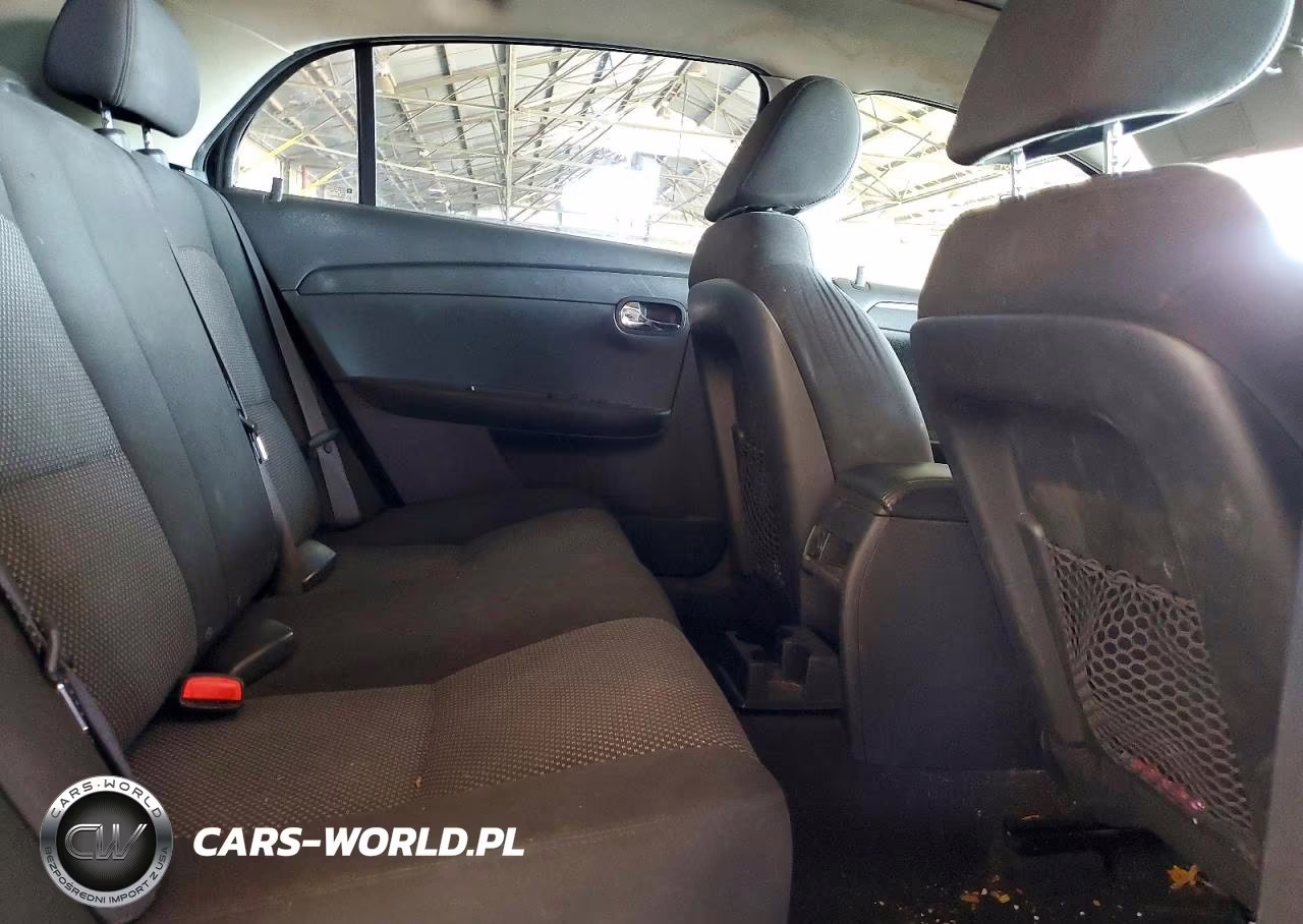 2010 Chevrolet Malibu 1Lt VIN:1G1ZC5EB5AF168682 - 10