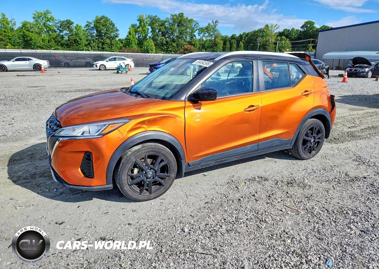 2021 Nissan Kicks Sv