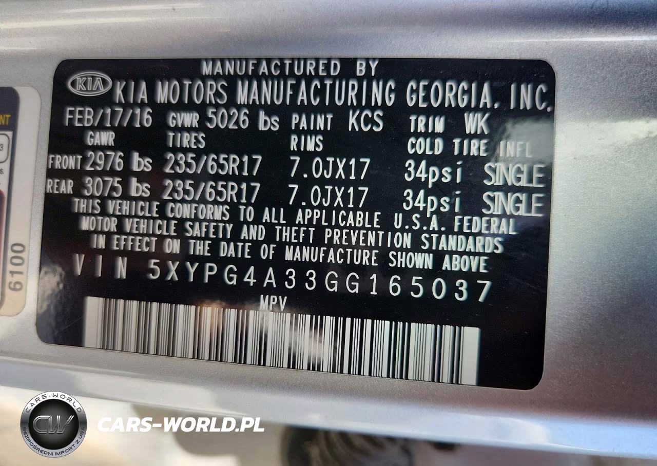 2016 Kia Sorento VIN:5XYPG4A33GG165037 - 13