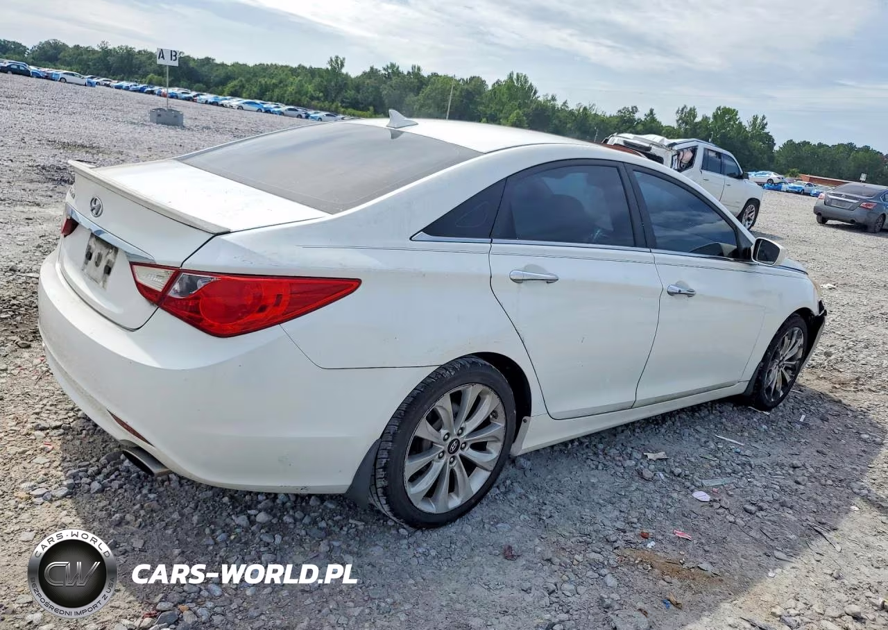 2011 Hyundai Sonata Se VIN:5NPEC4AC8BH303773 - 3