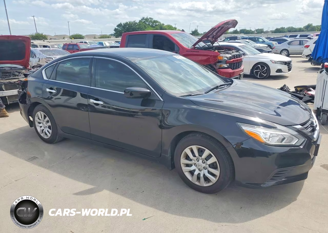 2018 Nissan Altima 2.5 S VIN:1N4AL3AP5JC474203 - 4