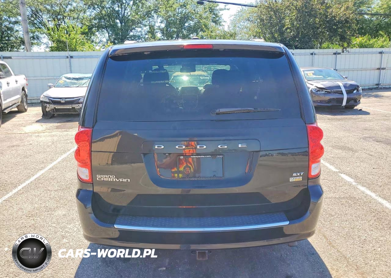 2019 Dodge Grand Caravan Sxt VIN:2C4RDGCG3KR724917 - 6