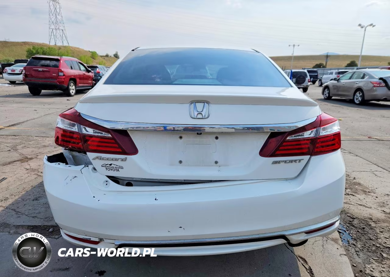 2017 Honda Accord Sport VIN:1HGCR2F66HA222673 - 6