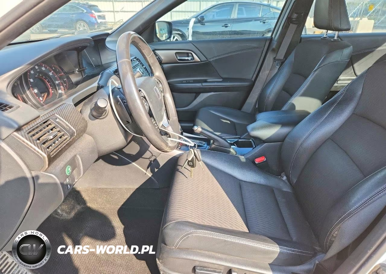2017 Honda Accord Sport VIN:1HGCR2F66HA222673 - 7