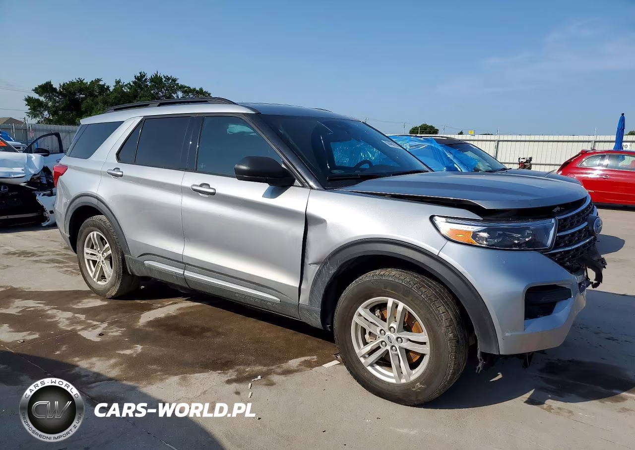 2020 Ford Explorer Xlt VIN:1FMSK8DH5LGB47343 - 4