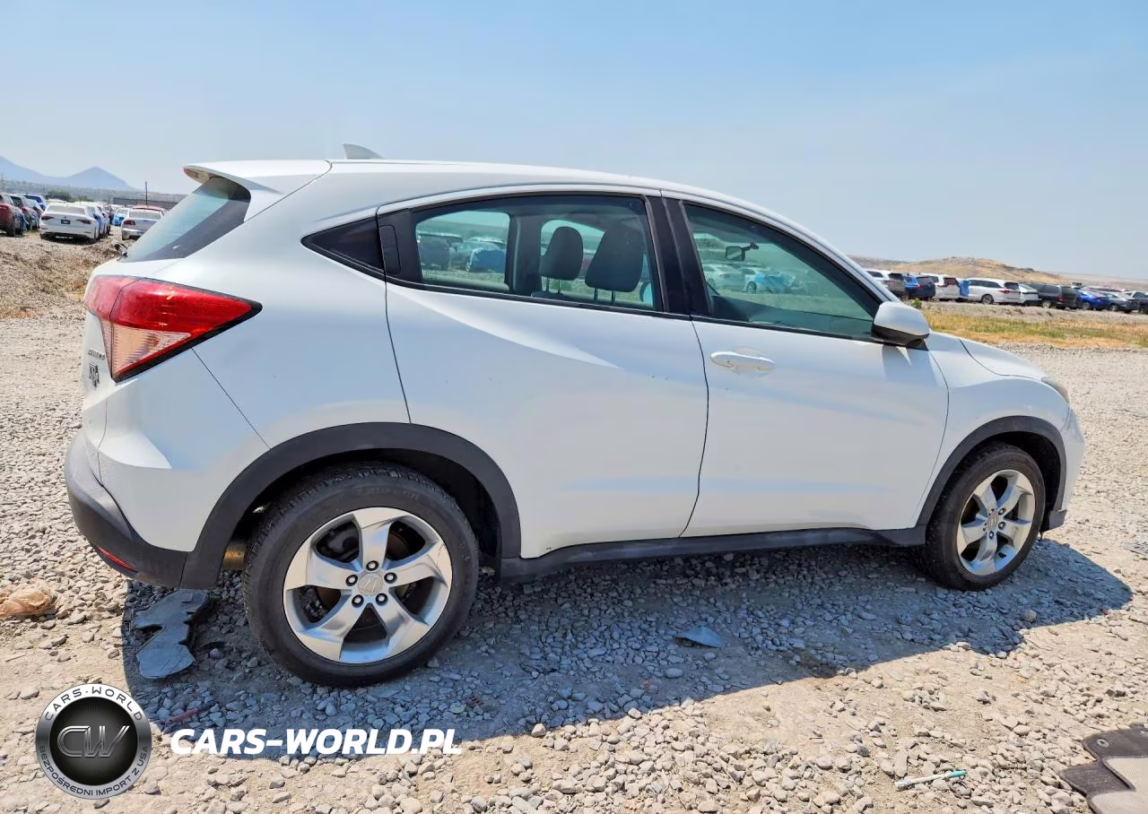 2016 Honda Hr-V Lx VIN:3CZRU6H30GM705699 - 3