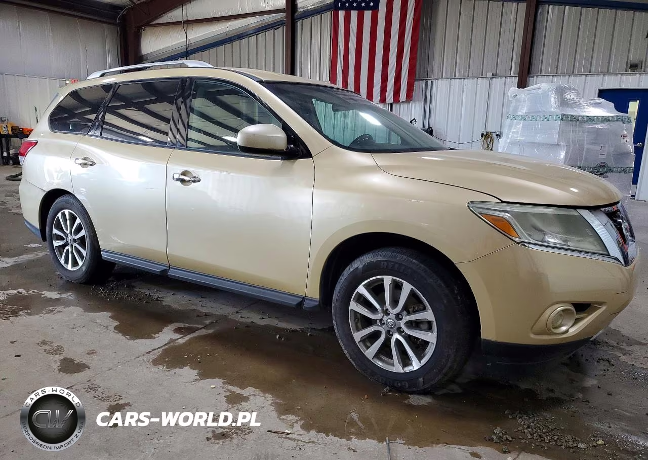2013 Nissan Pathfinder S VIN:5N1AR2MM4DC611877 - 4
