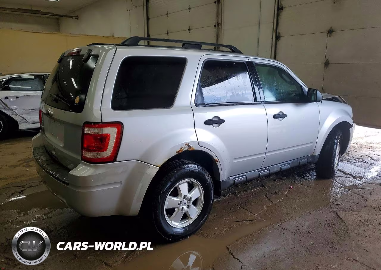 2012 Ford Escape Xlt VIN:1FMCU0D75CKA88718 - 3
