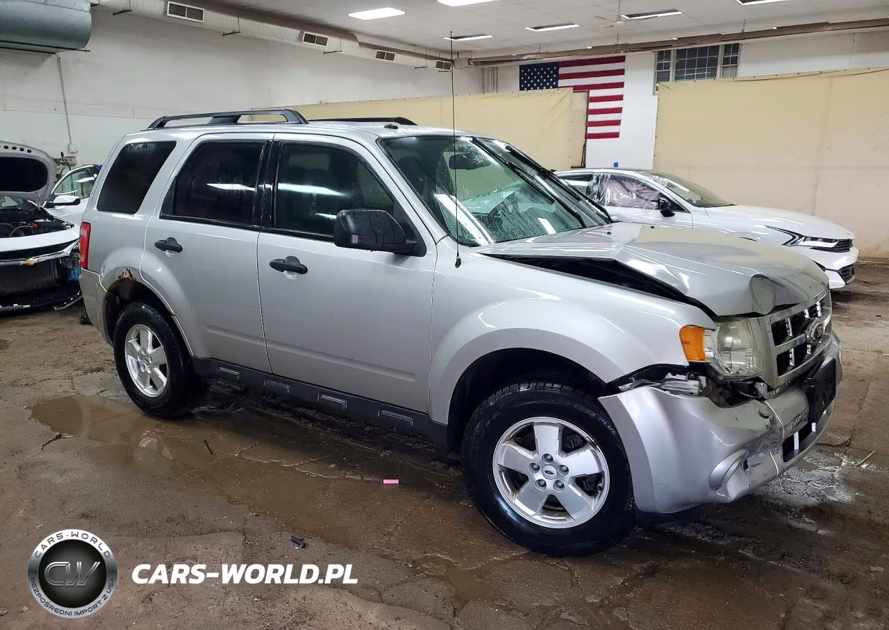 2012 Ford Escape Xlt VIN:1FMCU0D75CKA88718 - 4
