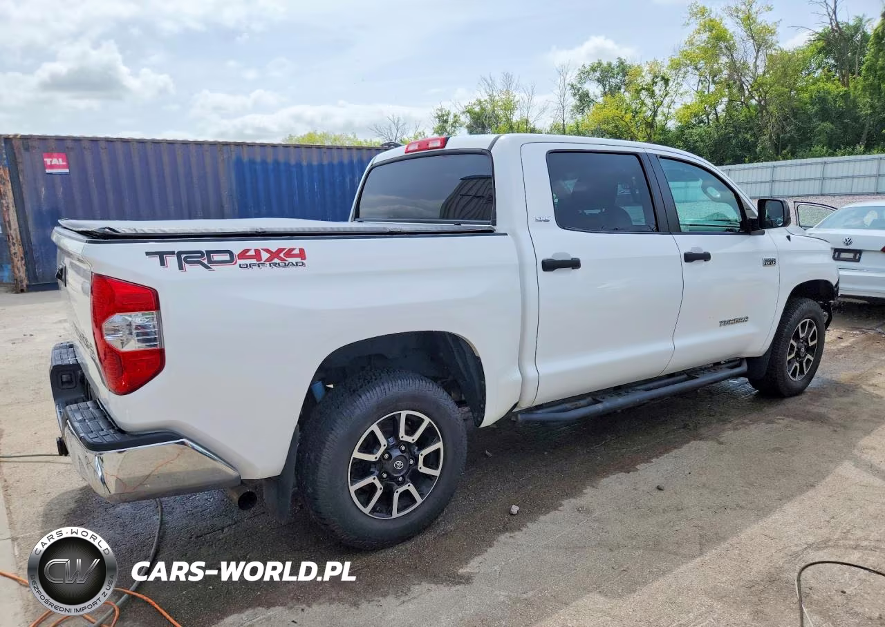 2018 Toyota Tundra Crewmax Sr5 VIN:5TFDW5F13JX764690 - 3