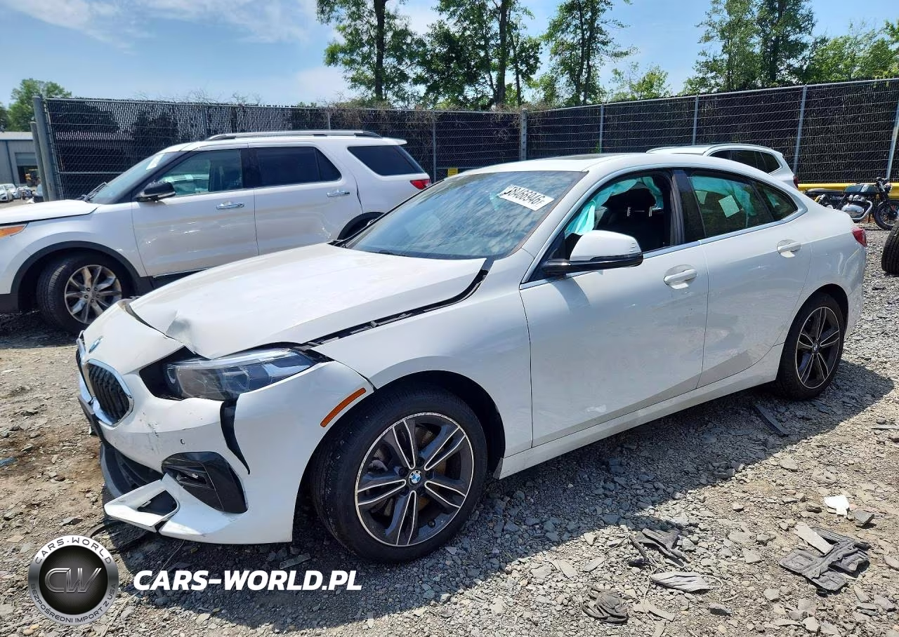 2021 BMW 228Xi