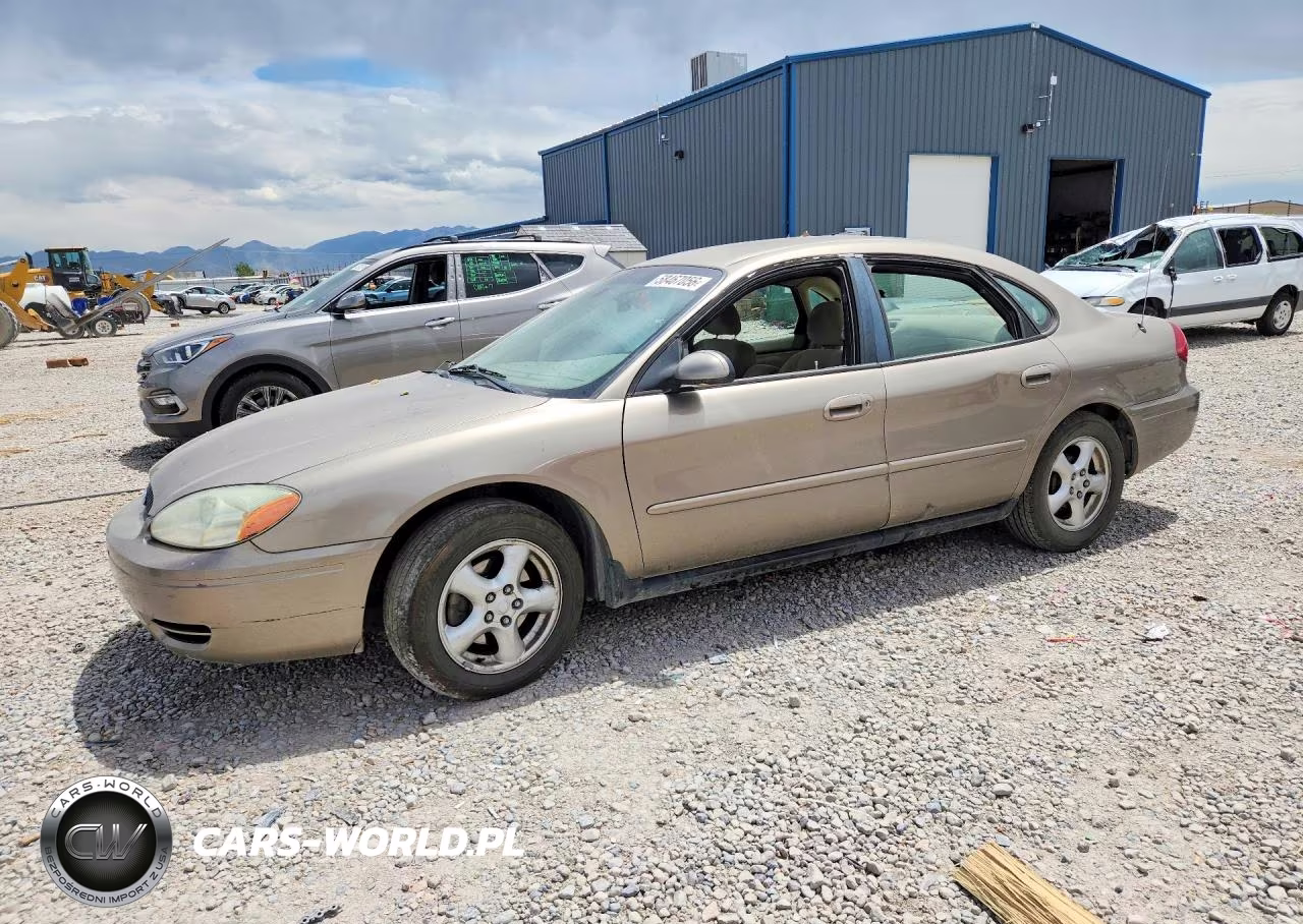 2004 Ford Taurus Se