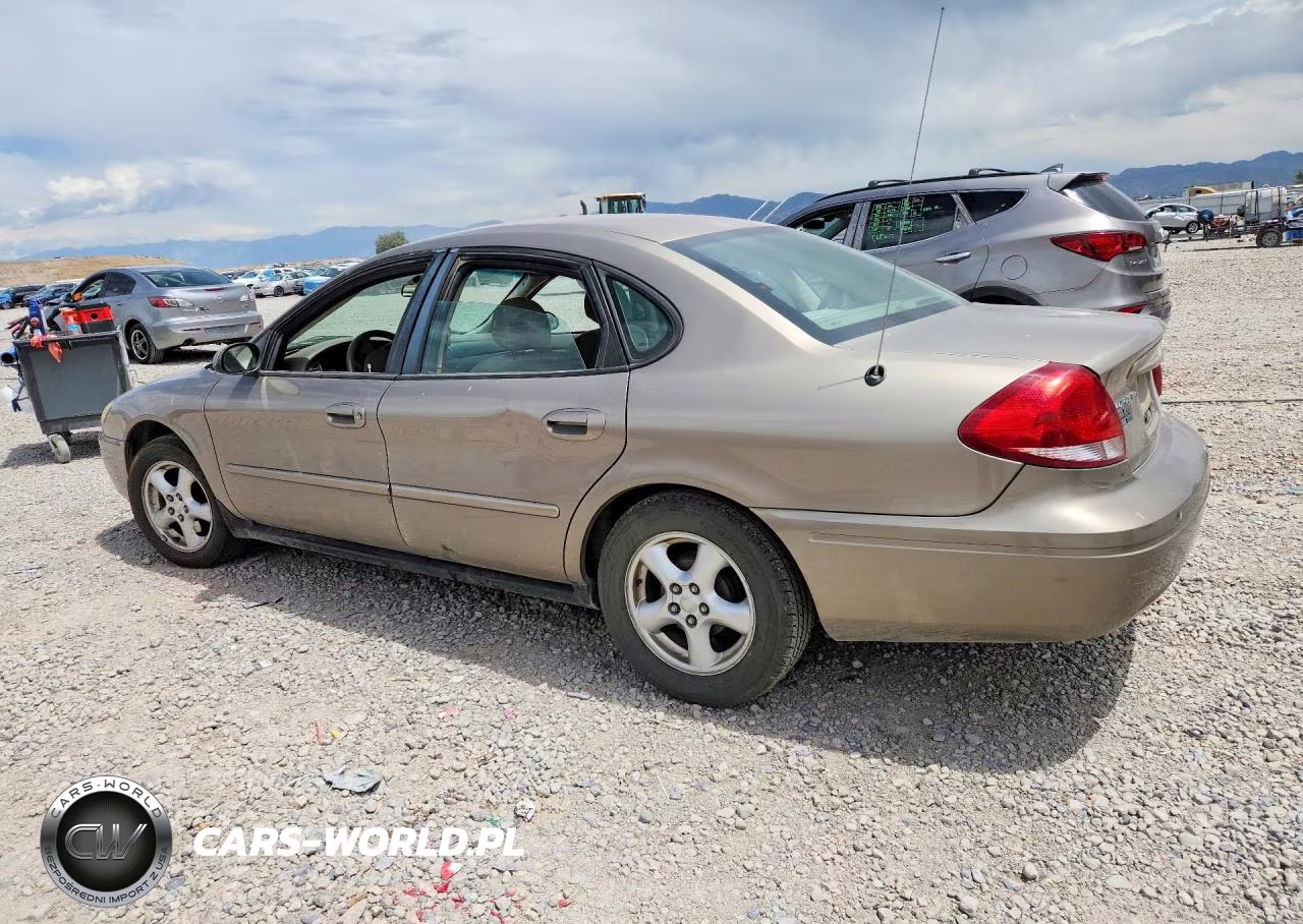 2004 Ford Taurus Se VIN:1FAFP53U34G135736 - 2