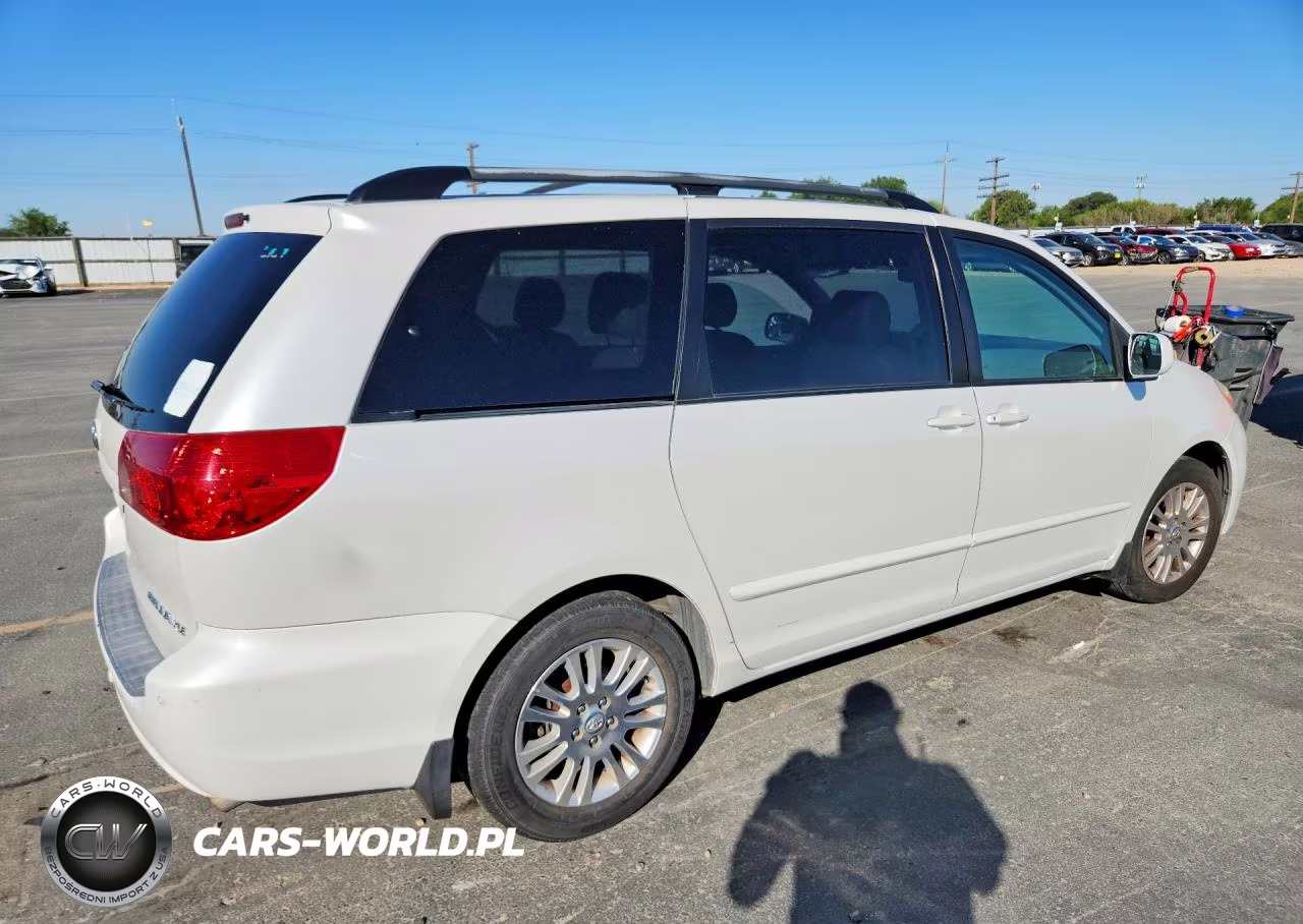 2008 Toyota Sienna Xle VIN:5TDZK22C28S113266 - 3