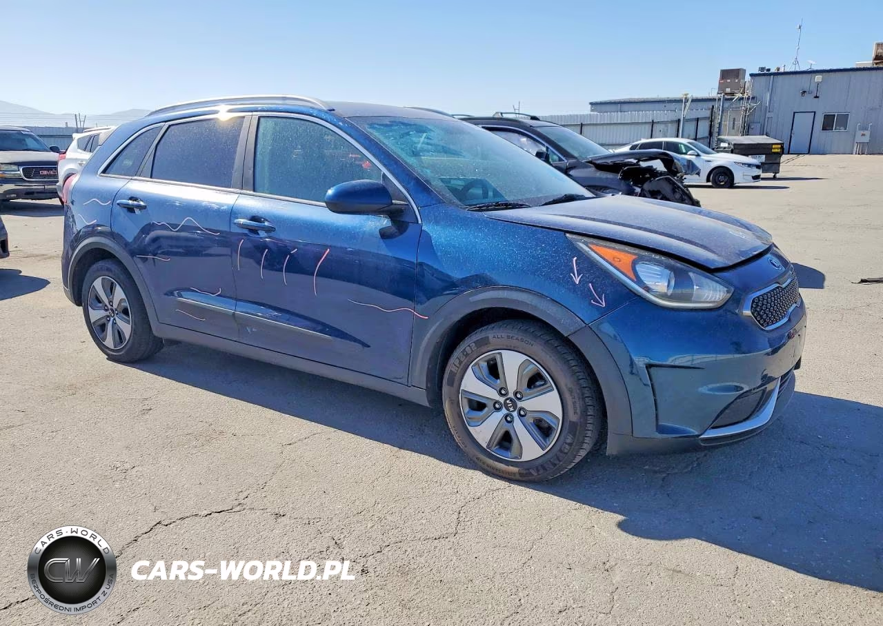 2019 Kia Niro Lx VIN:KNDCB3LC2K5250201 - 4