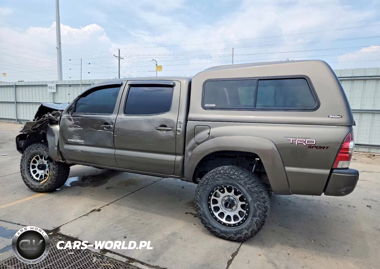 2013 Toyota Tacoma Double Cab VIN:3TMLU4EN3DM133027 - 2