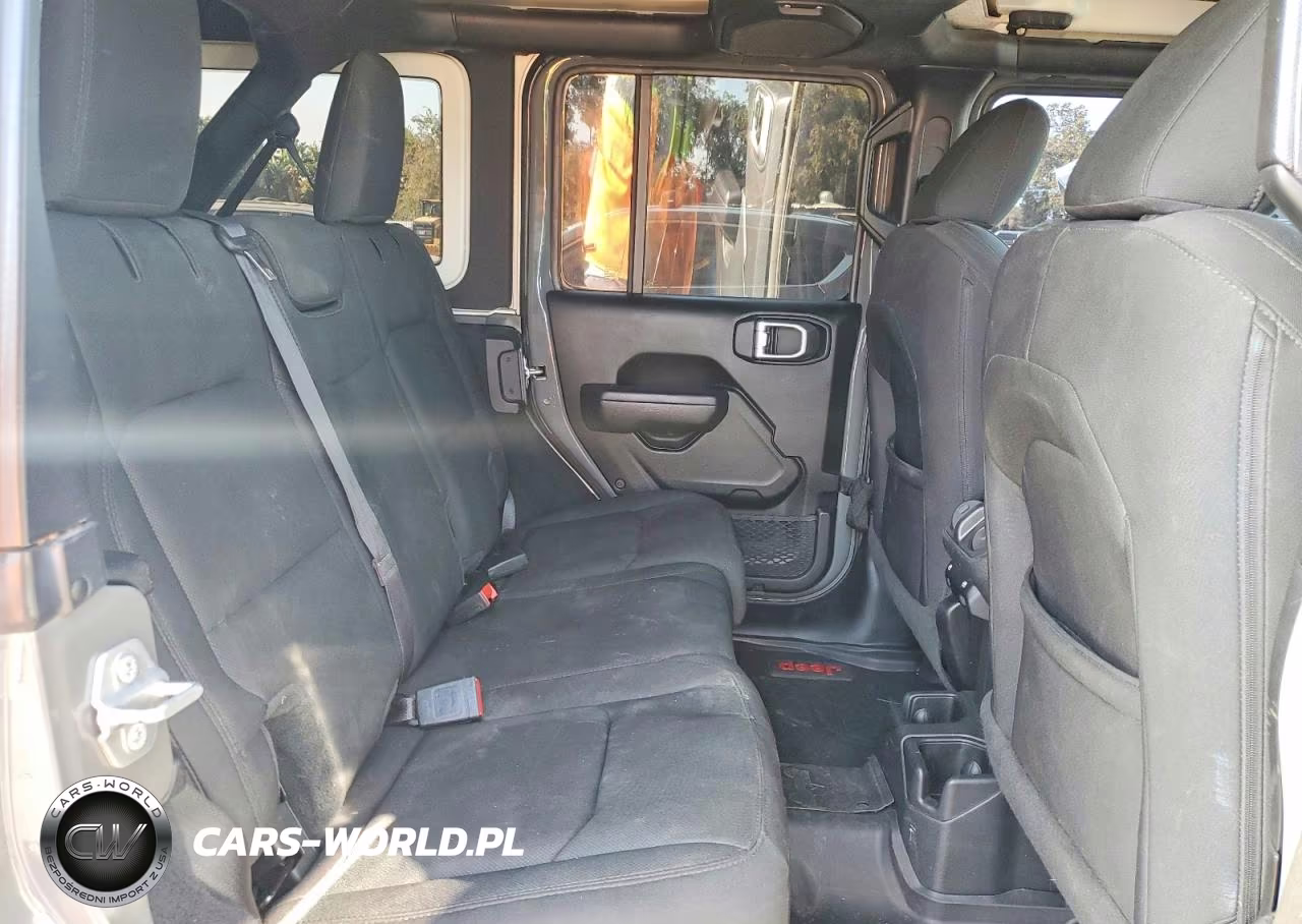 2021 Jeep Wrangler Unlimited Sport VIN:1C4HJXDNXMW865740 - 11