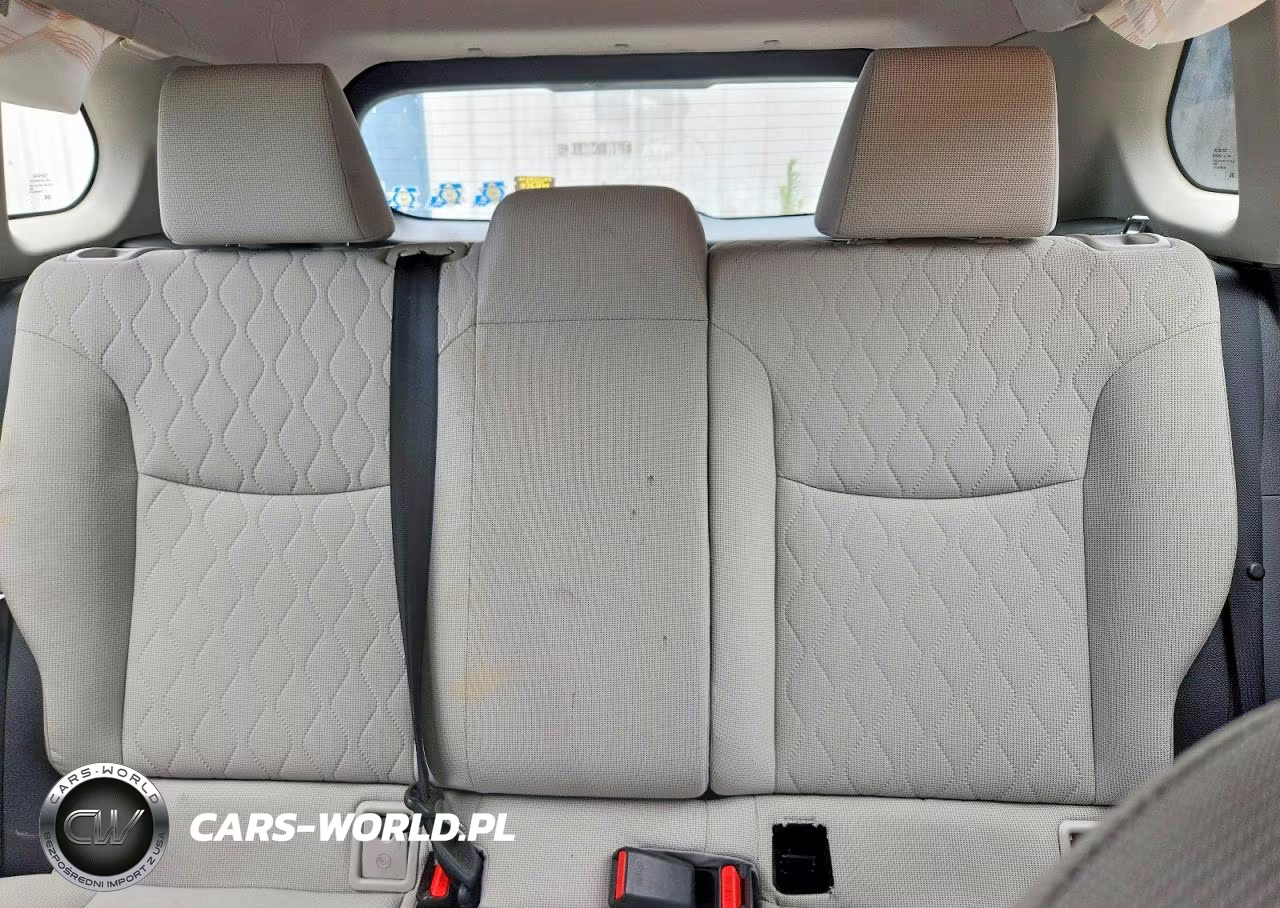 2022 Toyota Corolla Cross L VIN:7MUAAAAG9NV003234 - 10