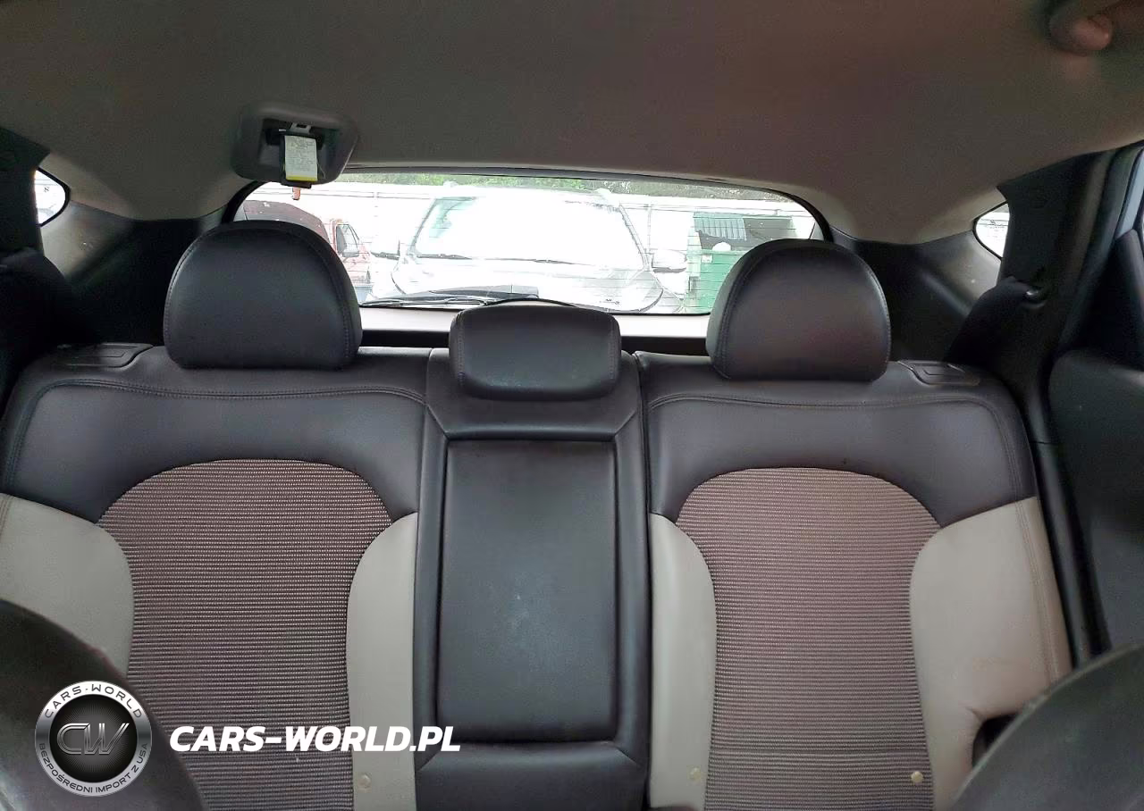 2012 Hyundai Tucson Gls VIN:KM8JUCAC9CU417063 - 10
