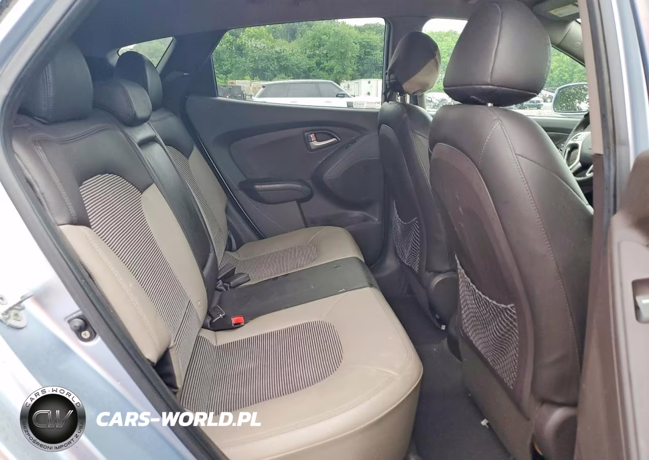2012 Hyundai Tucson Gls VIN:KM8JUCAC9CU417063 - 11