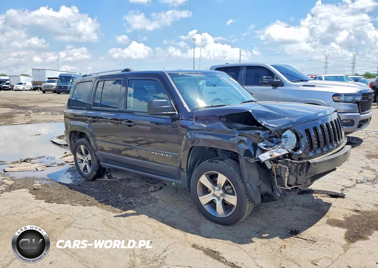 2016 Jeep Patriot Latitude VIN:1C4NJPFA9GD683587 - 4