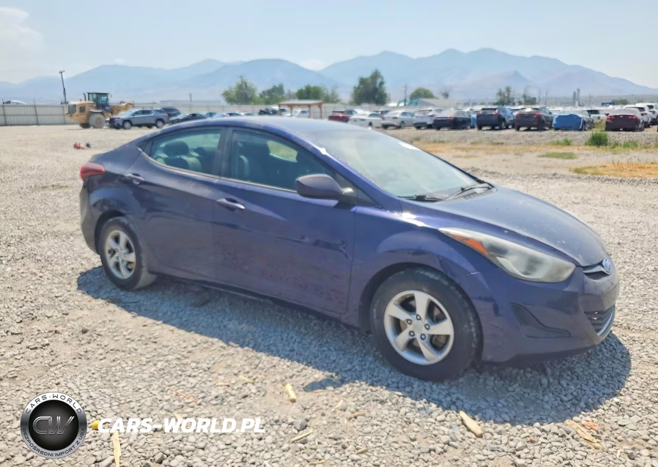2014 Hyundai Elantra Se VIN:5NPDH4AE9EH483543 - 4