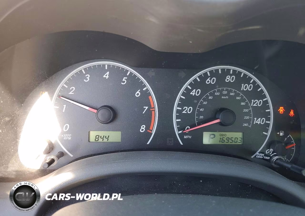 2010 Toyota Corolla Le VIN:2T1BU4EE2AC223933 - 9