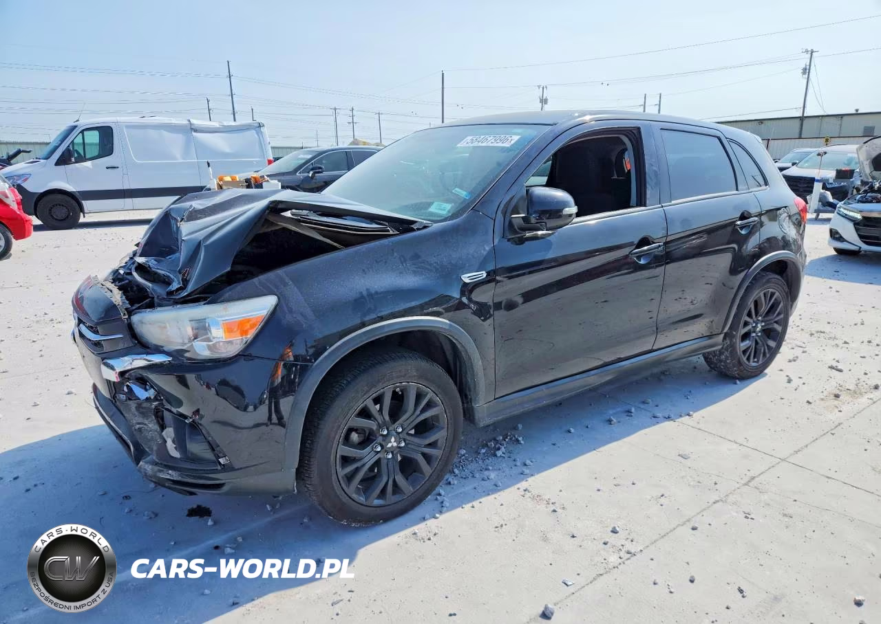2018 Mitsubishi Outlander Sport Es – zdjęcie 1 z 13