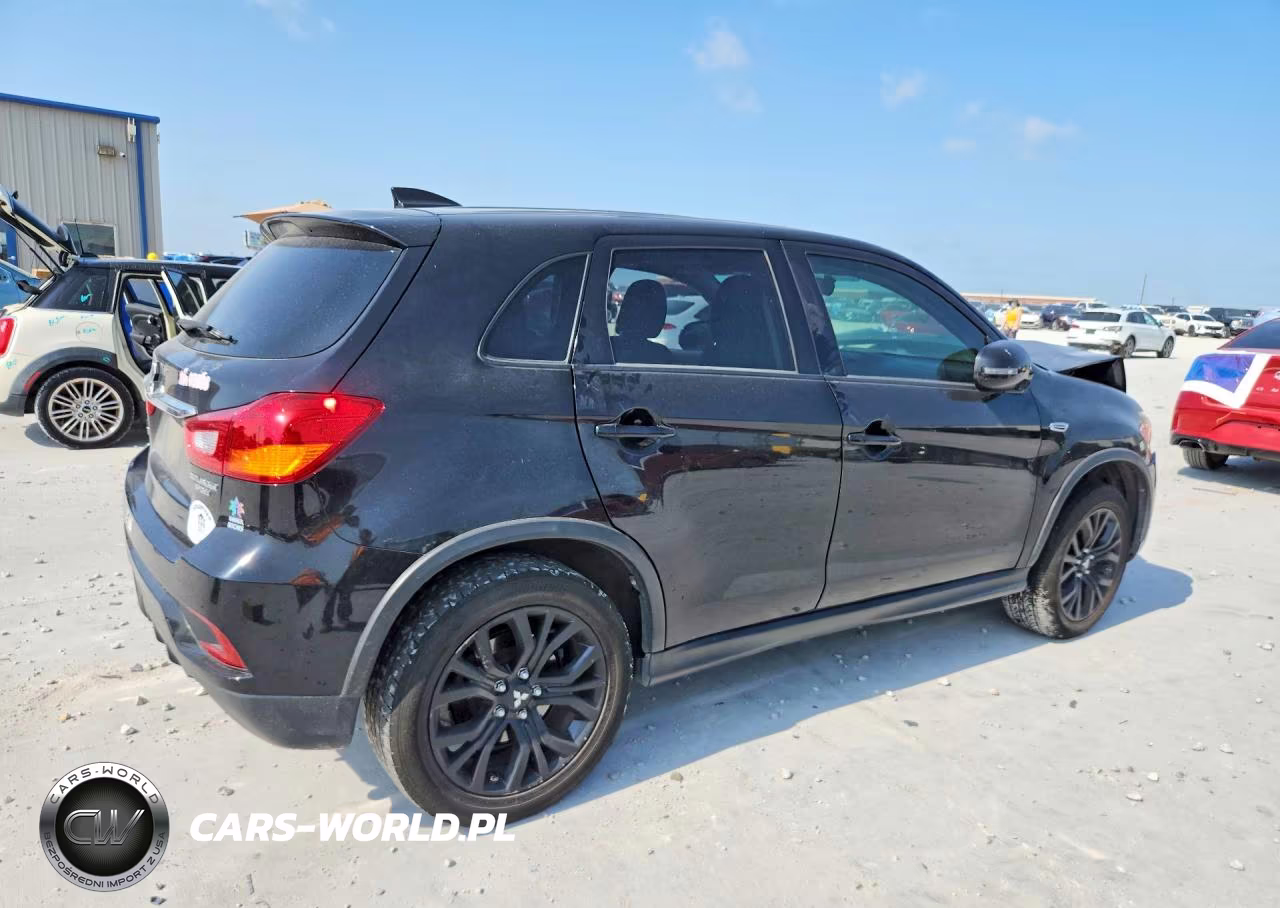 2018 Mitsubishi Outlander Sport Es VIN:JA4AP3AU2JU008494 - 3