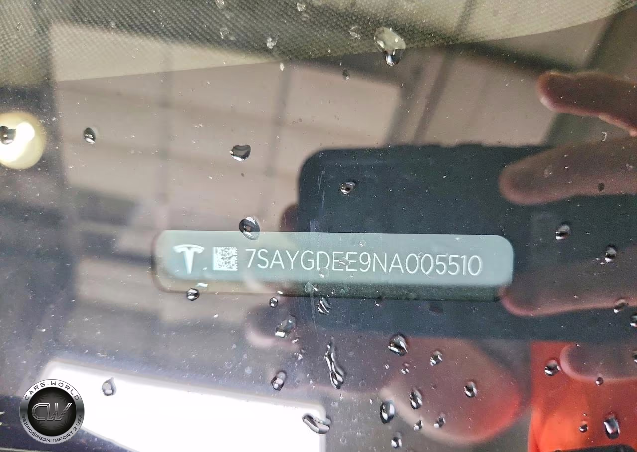 2022 Tesla Model Y VIN:7SAYGDEE9NA005510 - 12