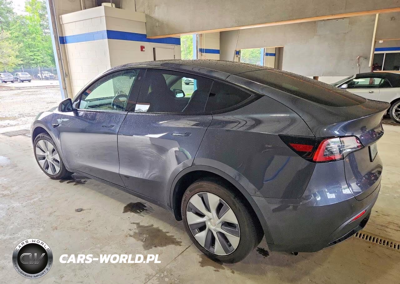 2022 Tesla Model Y VIN:7SAYGDEE9NA005510 - 2