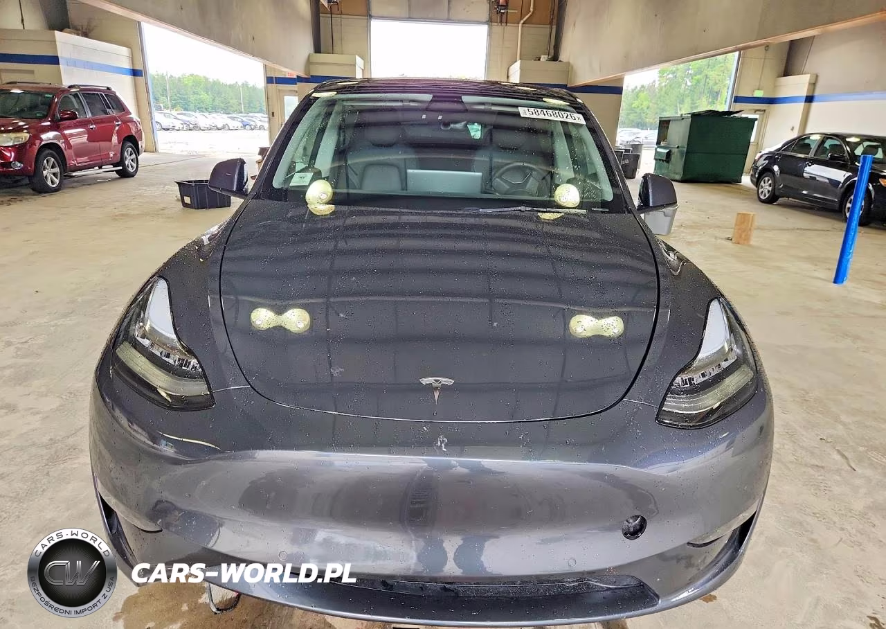2022 Tesla Model Y VIN:7SAYGDEE9NA005510 - 5