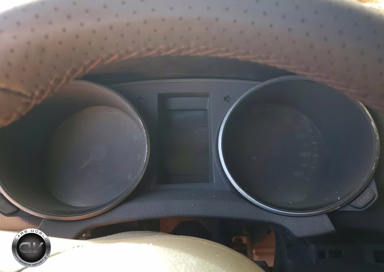 2014 Volkswagen Gti VIN:WVWGD7AJXEW000353 - 9