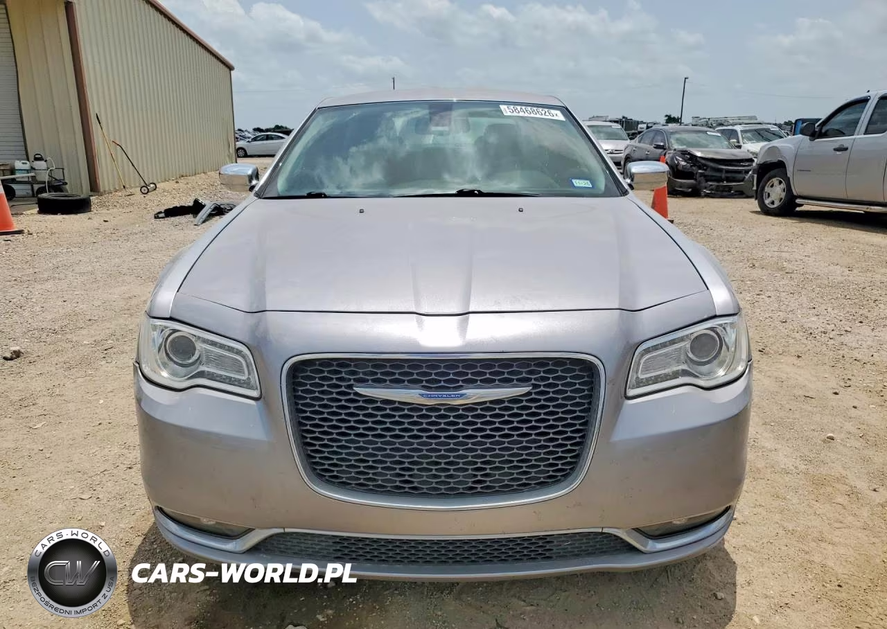 2018 Chrysler 300 Limited VIN:2C3CCAEG2JH198744 - 5