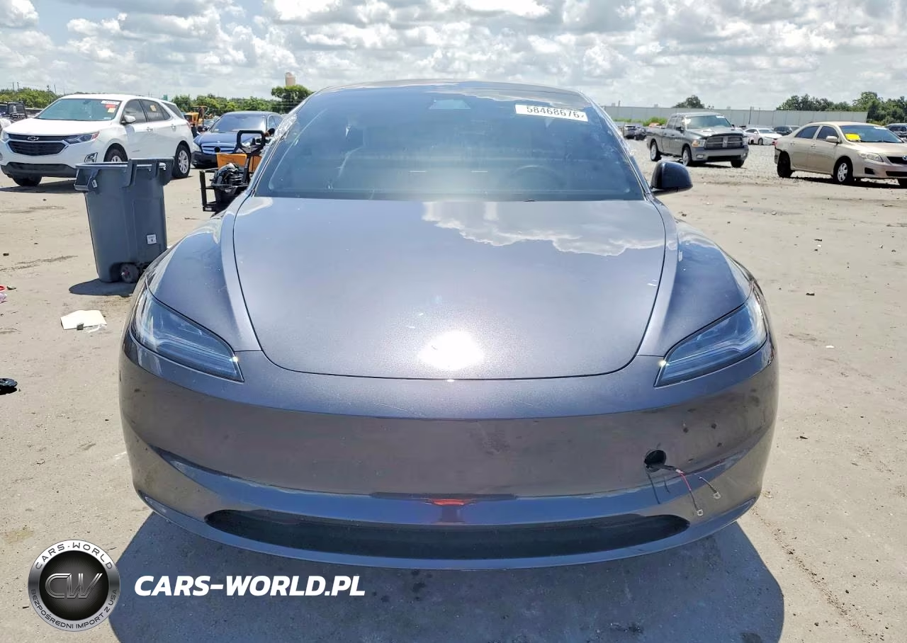 2025 Tesla Model 3 VIN:5YJ3E1EA9SF050647 - 5