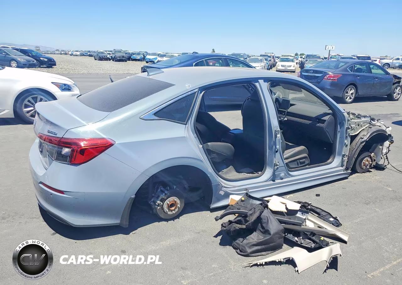 2023 Honda Civic Touring VIN:2HGFE1F94PH301272 - 3