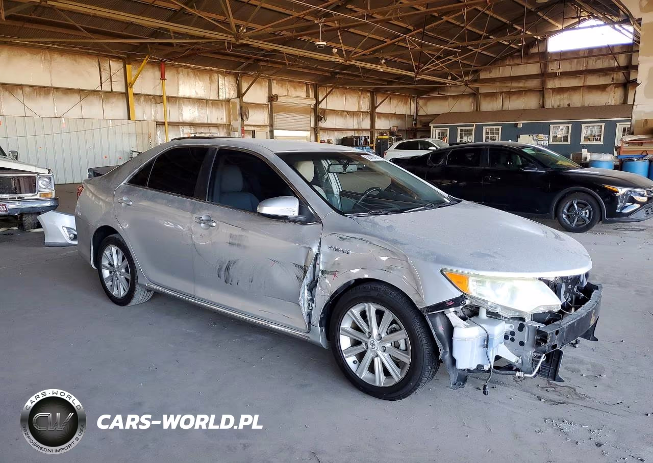 2013 Toyota Camry Hybrid Xle VIN:4T1BD1FK1DU087252 - 4