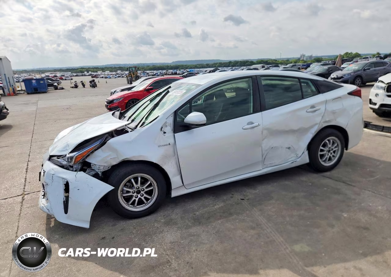 2021 Toyota Prius L Eco