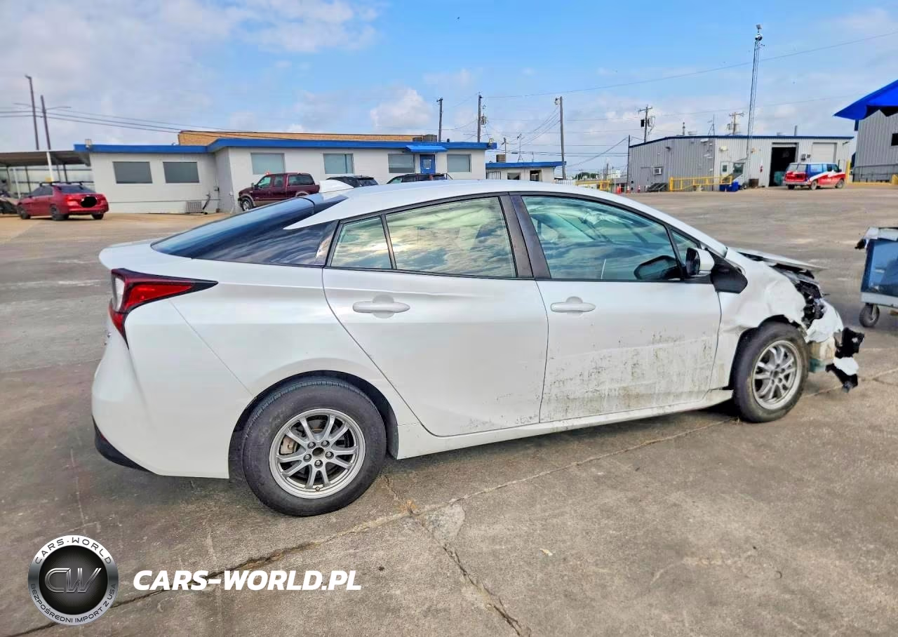 2021 Toyota Prius L Eco VIN:JTDKAMFU3M3151667 - 3