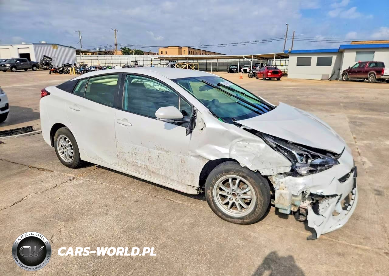 2021 Toyota Prius L Eco VIN:JTDKAMFU3M3151667 - 4