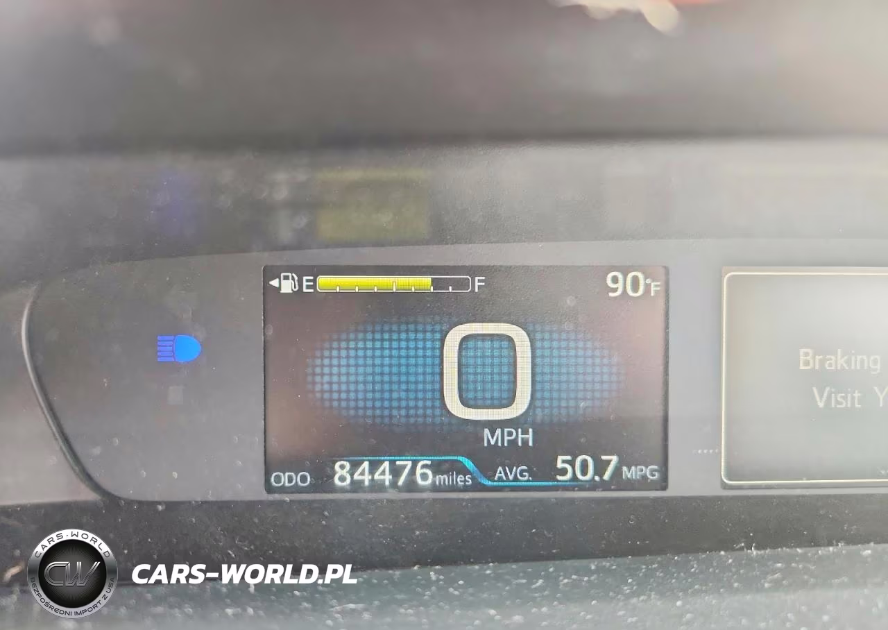 2021 Toyota Prius L Eco VIN:JTDKAMFU3M3151667 - 9