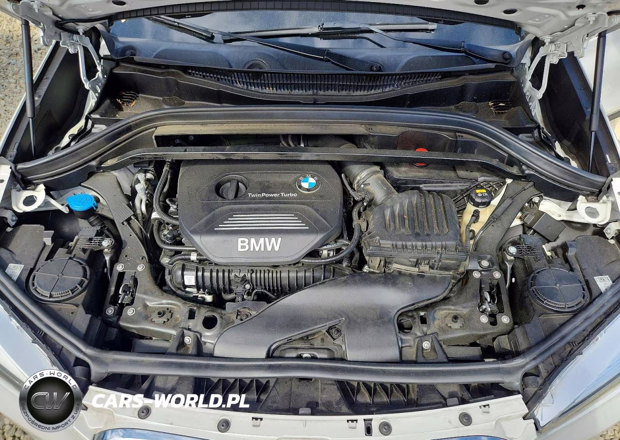 2018 BMW X1 xDrive28I VIN:WBXHT3C39J5L28204 - 12