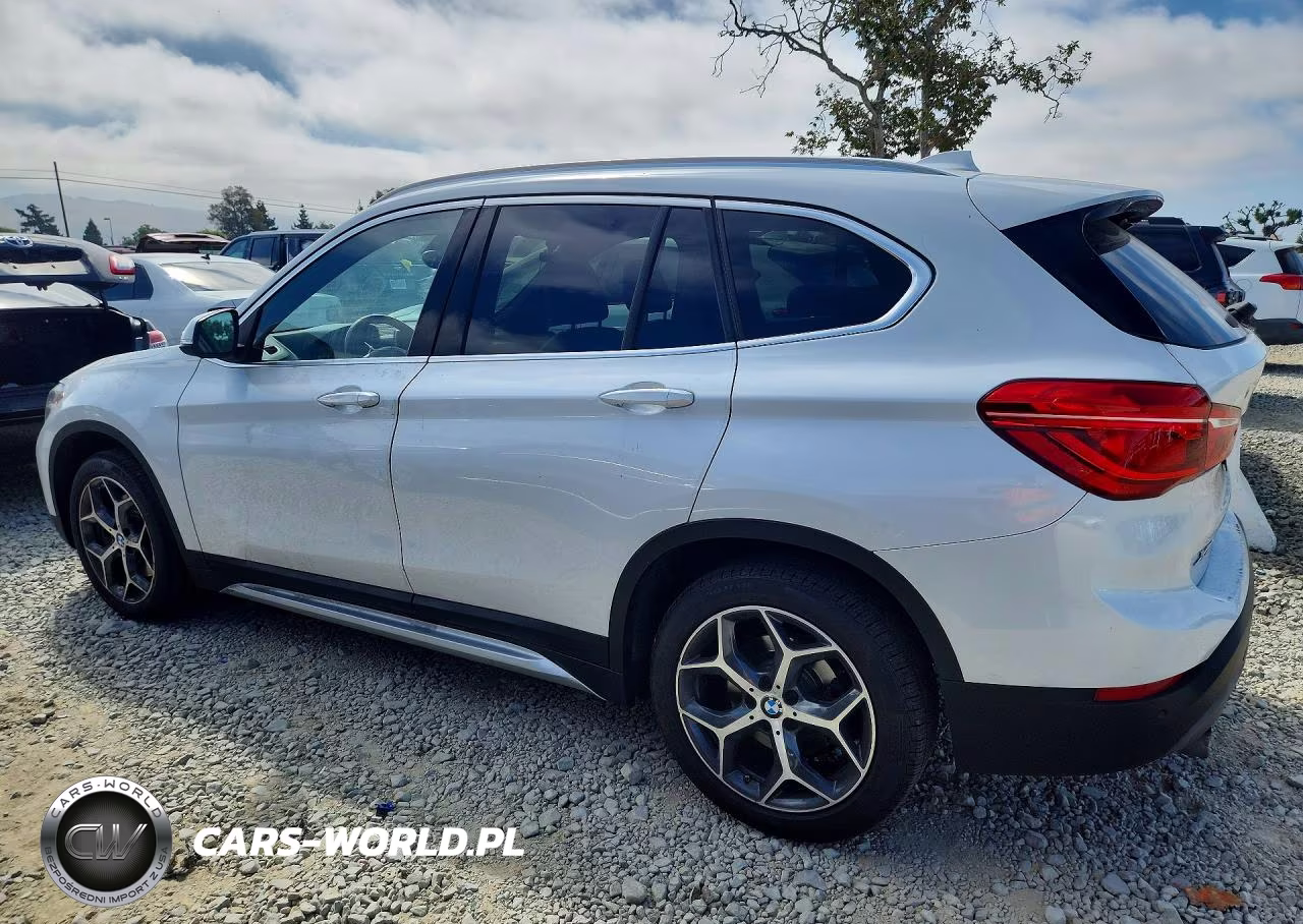 2018 BMW X1 xDrive28I VIN:WBXHT3C39J5L28204 - 2